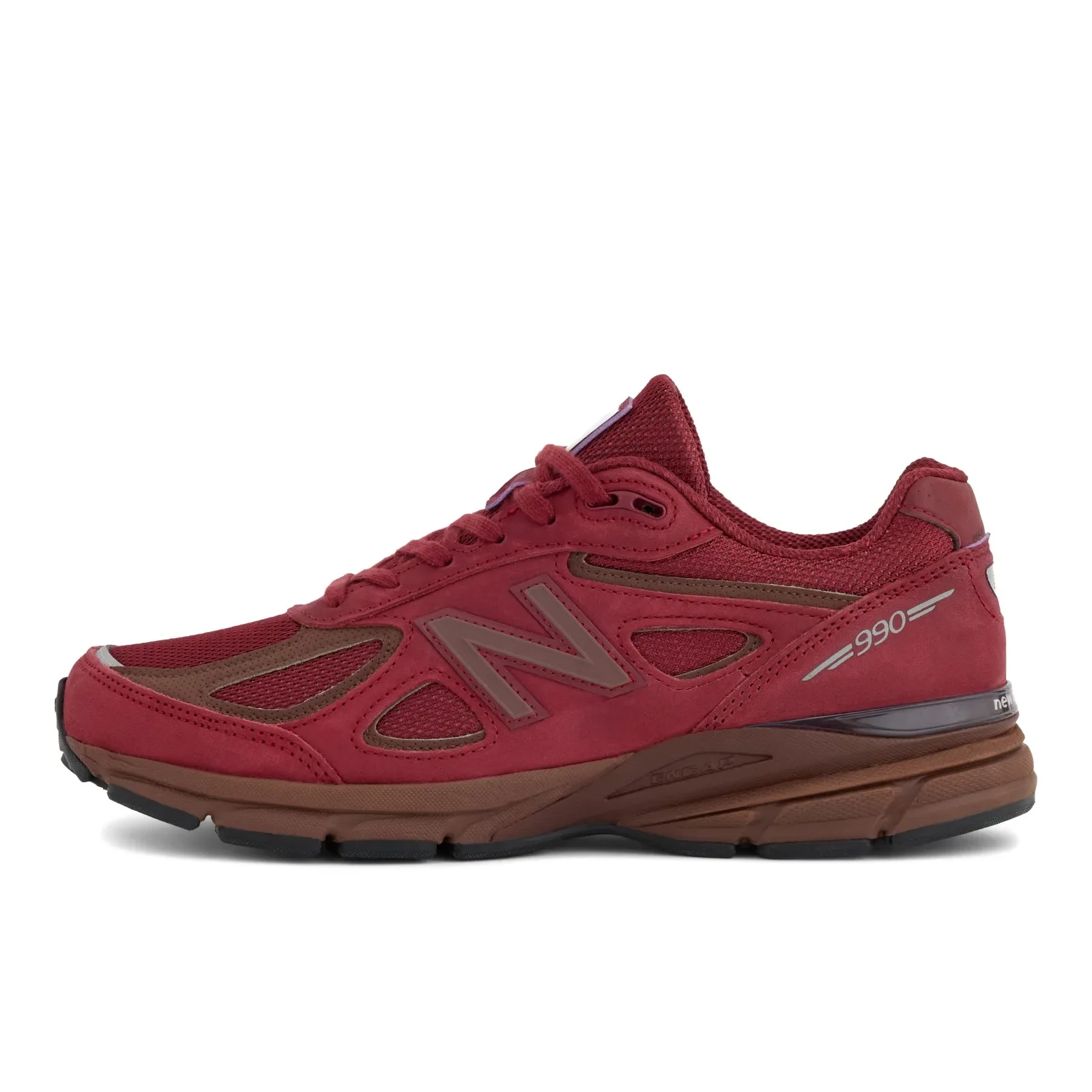 Новая модель New Balance 990v4 “Monarch Burgundy” выходит 24 сентября