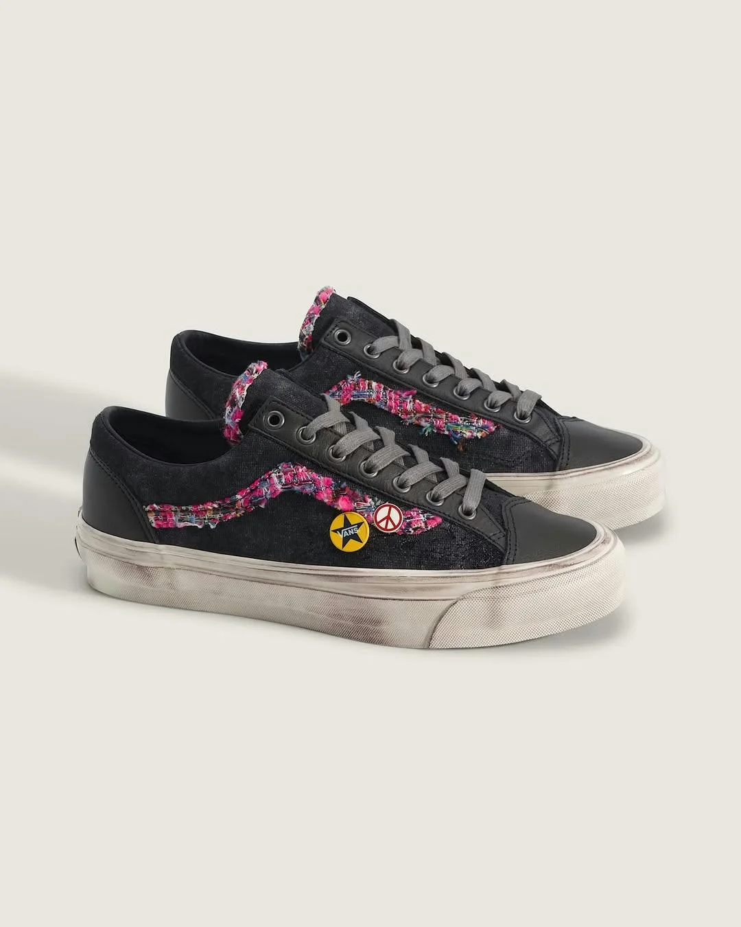 Лучшие скейт-кроссовки Vans в стиле Chanel присоединяются к тёмной стороне