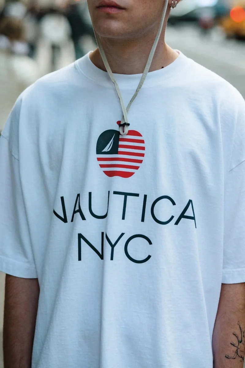 NAUTICA возвращается к корням: коллекция футболок, произведённых в США