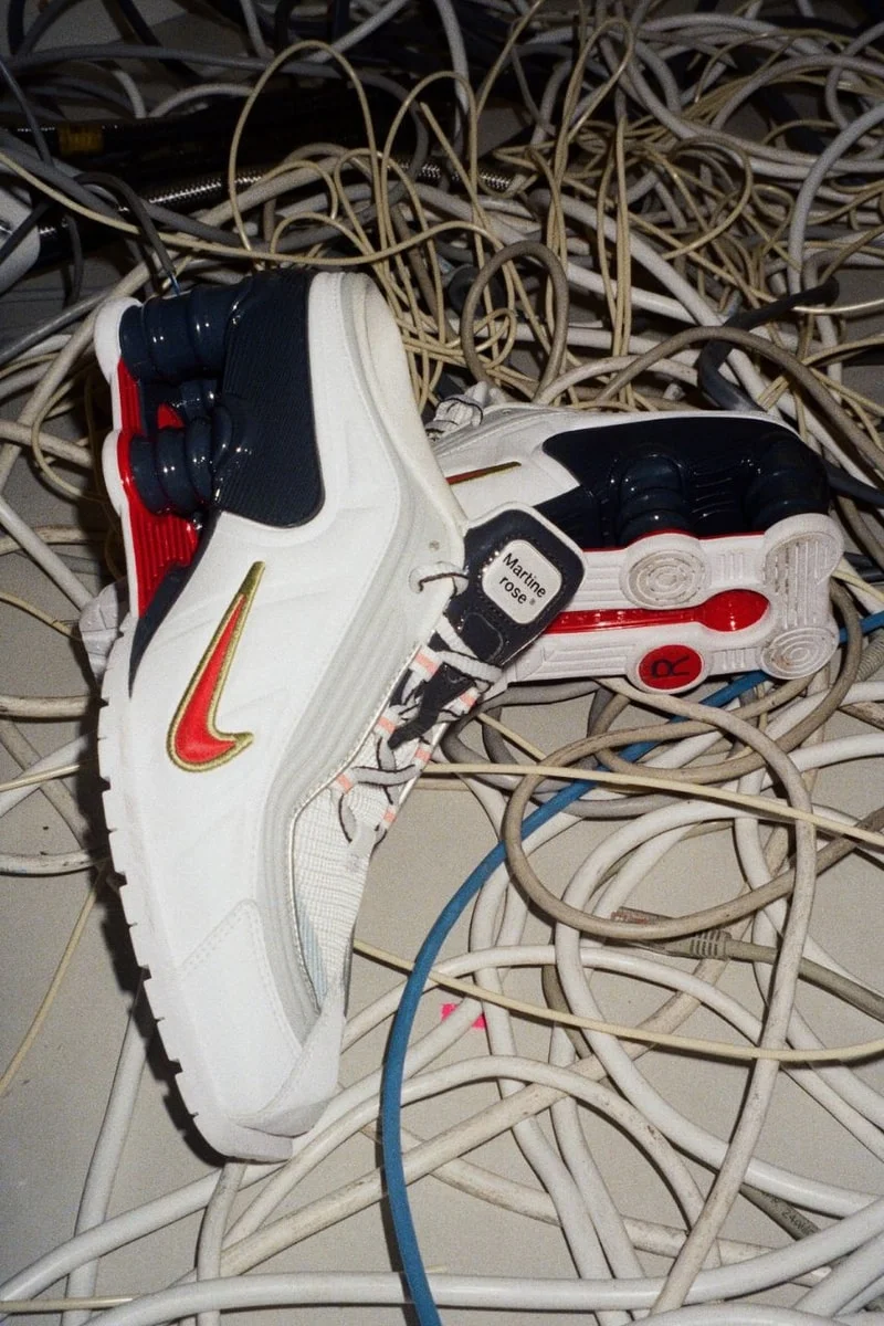 Martine Rose представила новые цветовые решения для Nike Shox MR4