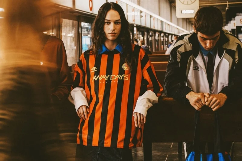 Umbro начинает новый футбольный сезон с коллекцией 'Away Days'