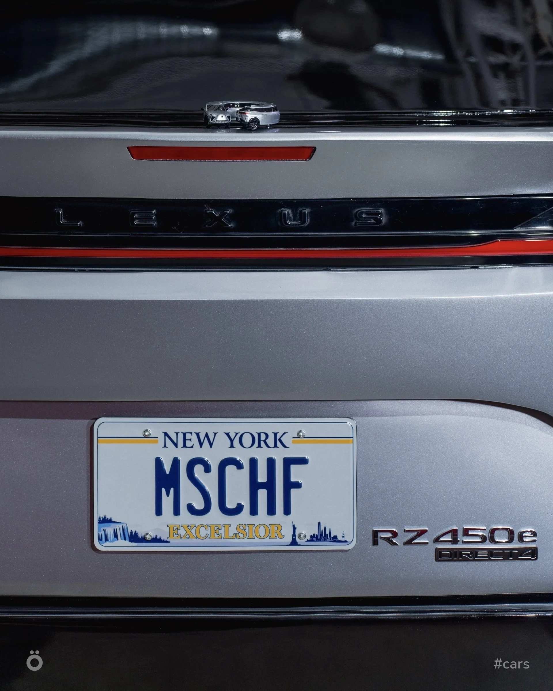 Эксперимент с Lexus: арт-объекты от MSCHF
