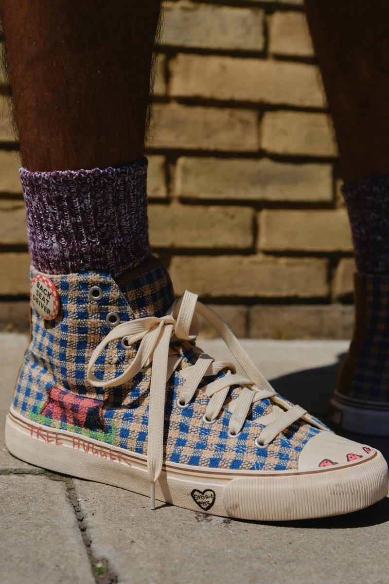 Story mfg и PF Flyers воссоздают культовые кроссовки All-American High-Top из ручного текстиля