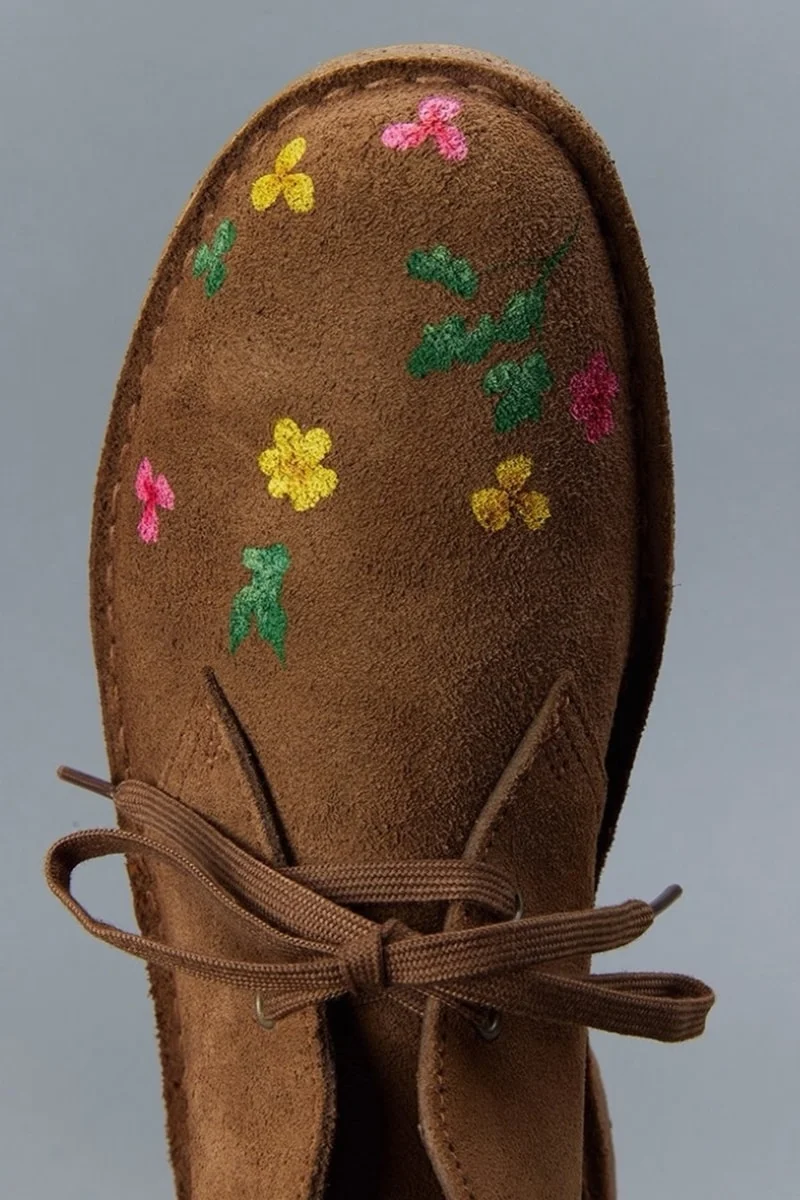 MASU и Clarks: коллаборация, в которой Desert Boot расцвел яркими цветами