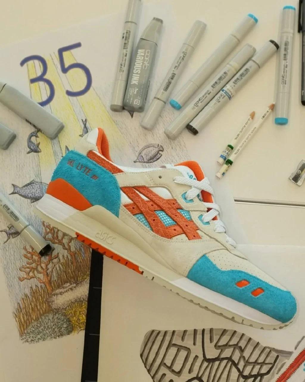 Японские кроссовки Asics GEL-Lyte III: 35 лет и коралловая символика