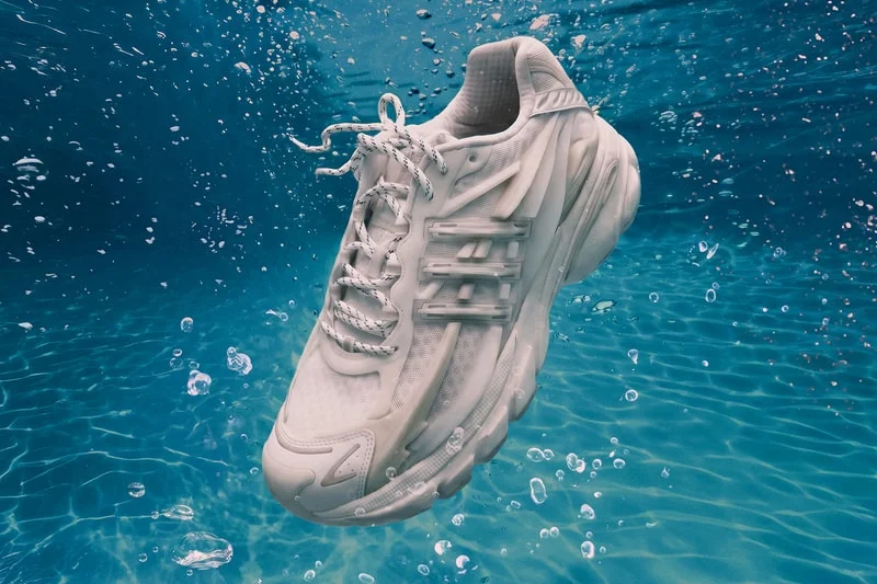 Фаррелл и adidas представляют VIRGINIA Adistar Jellyfish в цвете "Triple White"