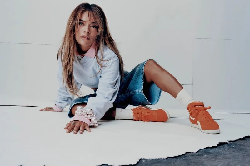 Karol G представляет новую цветовую палитру Reebok Freestyle Hi