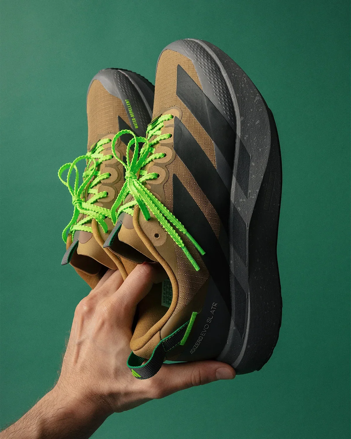 adidas EVO SL ATR x Up There: Коллаборация, которая покорит улицы 17 сентября