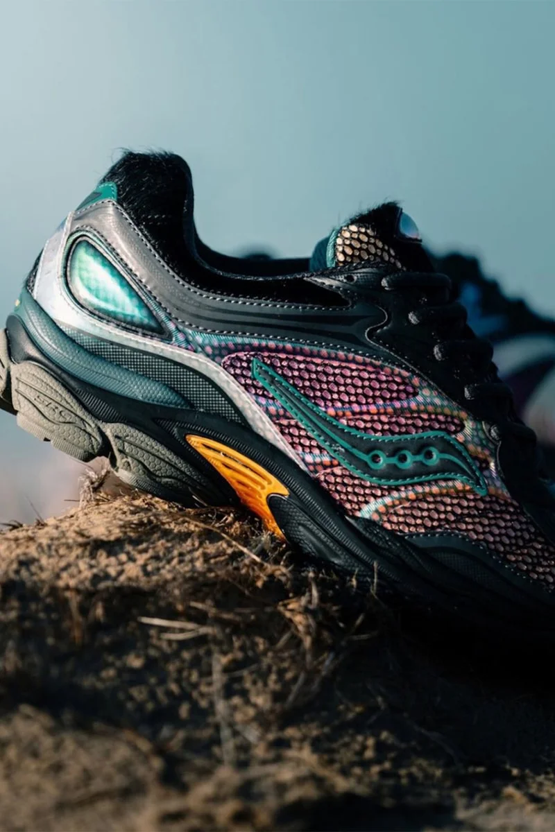 AFEW и Saucony представили кроссовки ProGrid Omni 9 “Tara Hawk”, вдохновлённые ядовитой осой