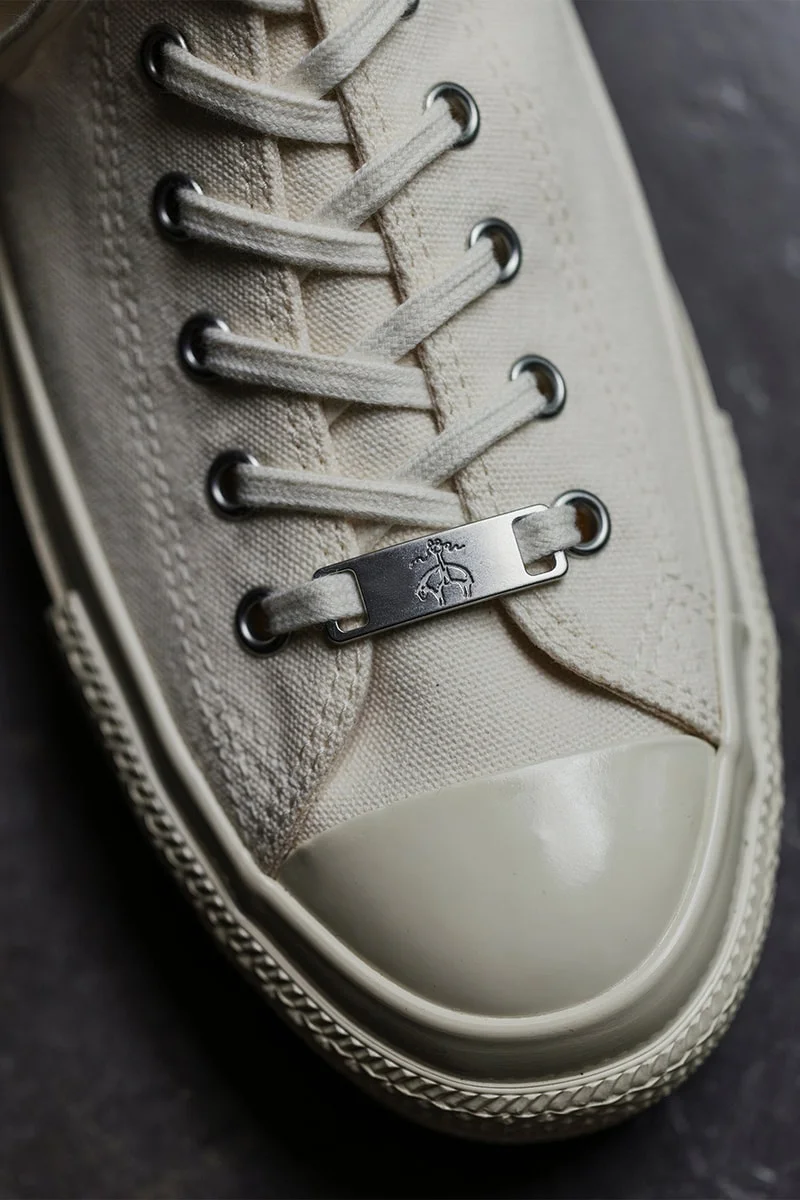 Brooks Brothers и Converse переосмысляют All Star Aged в духе 50-х