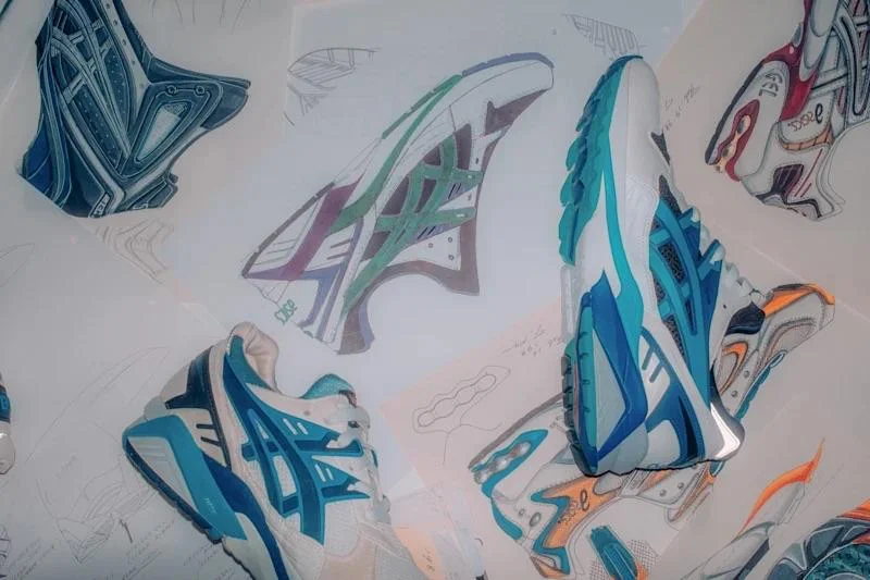 Тошикацу Каяно — единственный дизайнер Asics, чье имя стало частью названия кроссовок