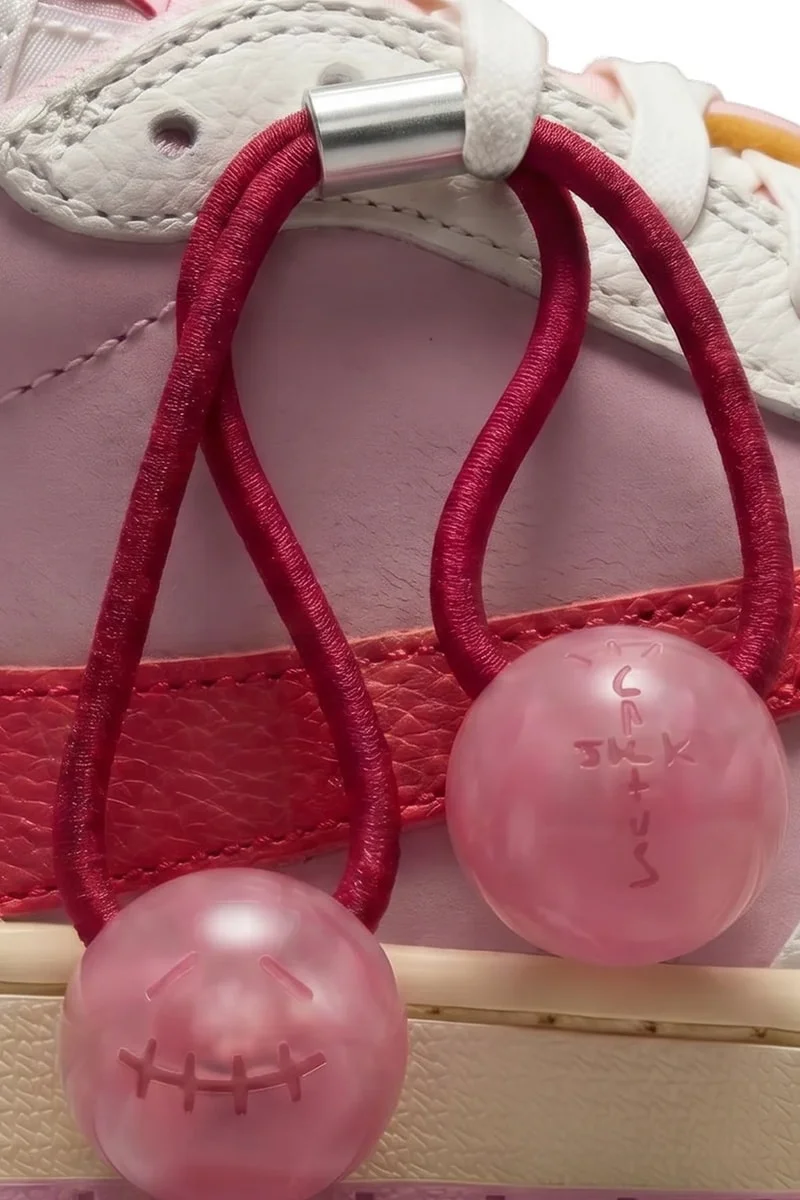 Трэвис Скотт презентует мерч Cactus Jack x Nike 'Pink Pack'