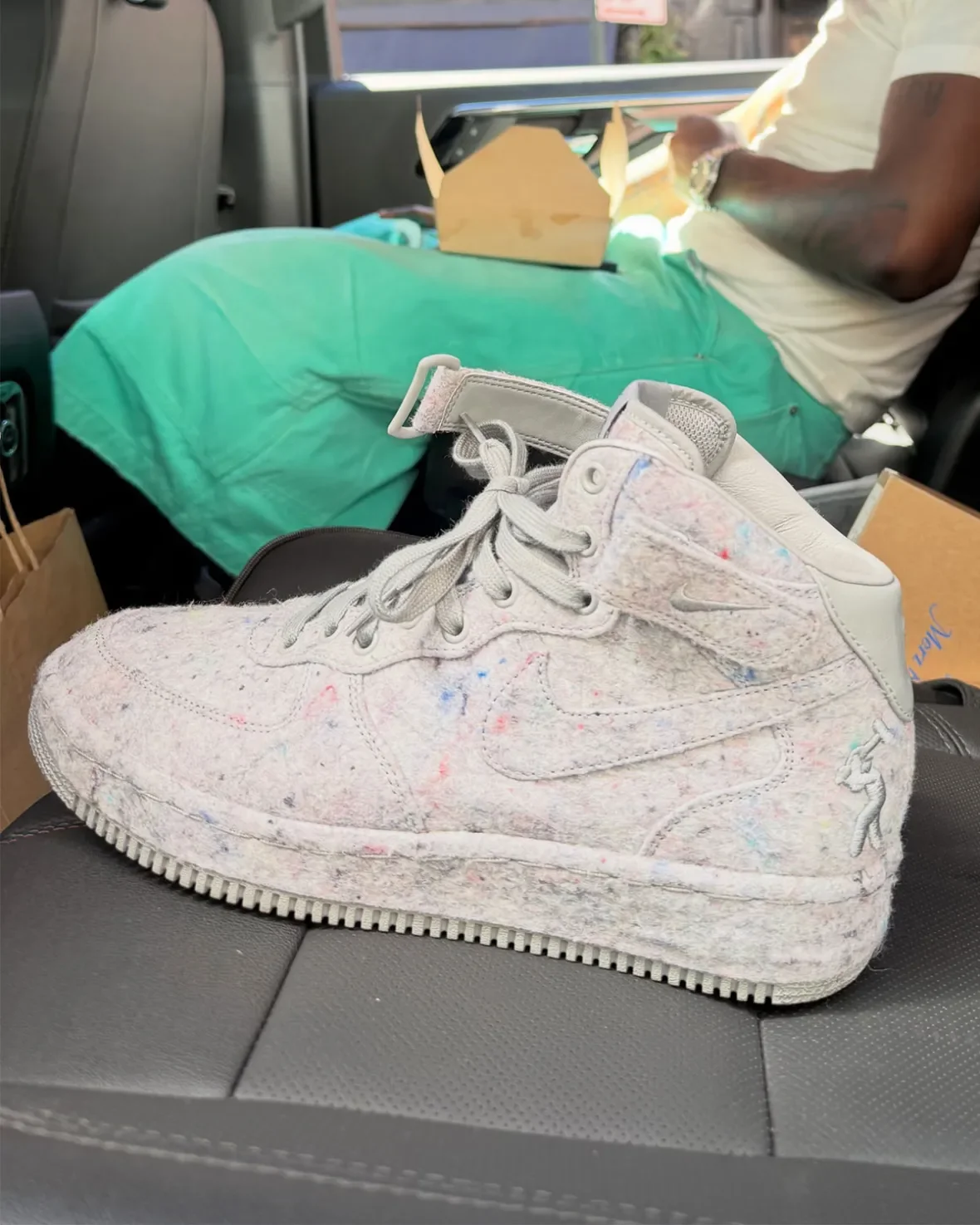 Concrete Boys x Nike Air Force 1 Mid: вдохновение от бетона