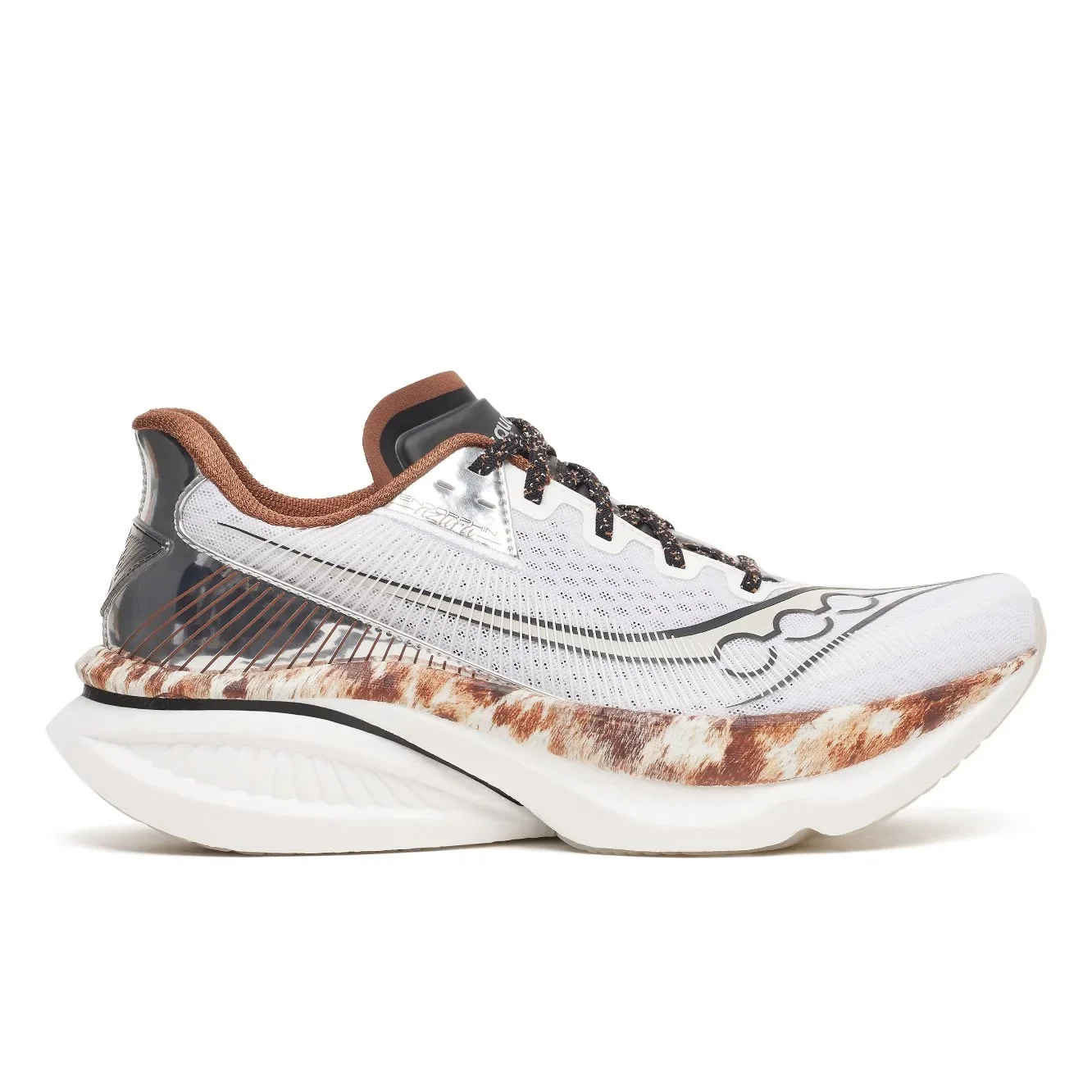 Коллекция Saucony “Space Cowboy” выйдет 2 октября