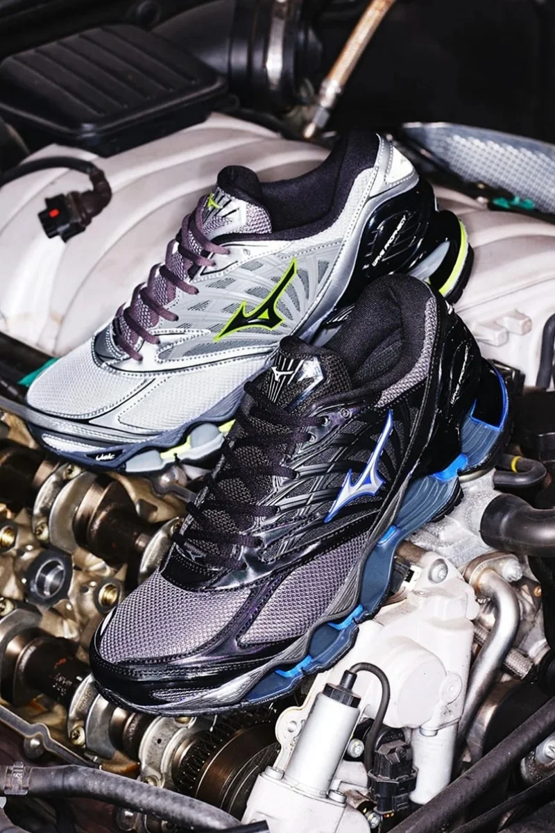 Mizuno Wave Prophecy LS в эксклюзивных цветах KICKS LAB