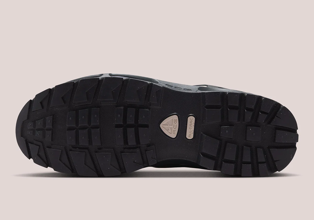 Nike Air Max Goadome Low “Dot Pack”: сыр для ваших ног