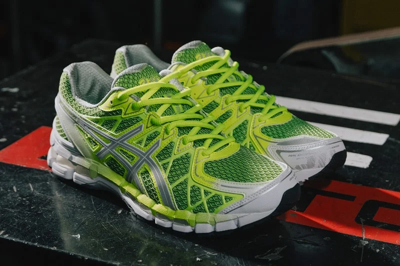 UP THERE и ASICS представляют GEL-KAYANO 20 в ярком “Safety Yellow”