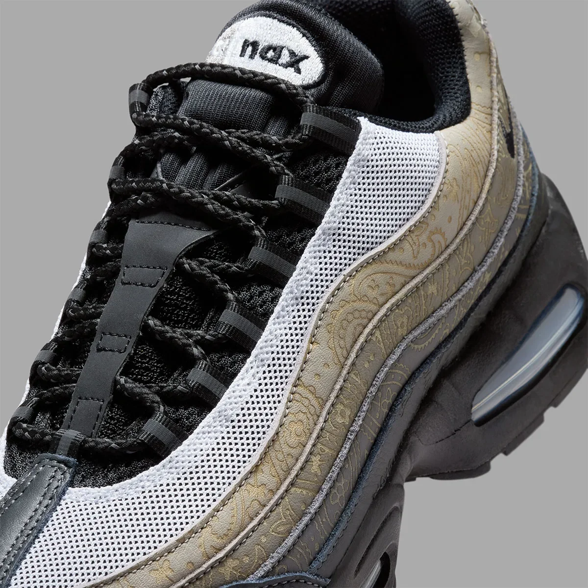Пейсли возвращается на Nike Air Max 95 в лазерной версии