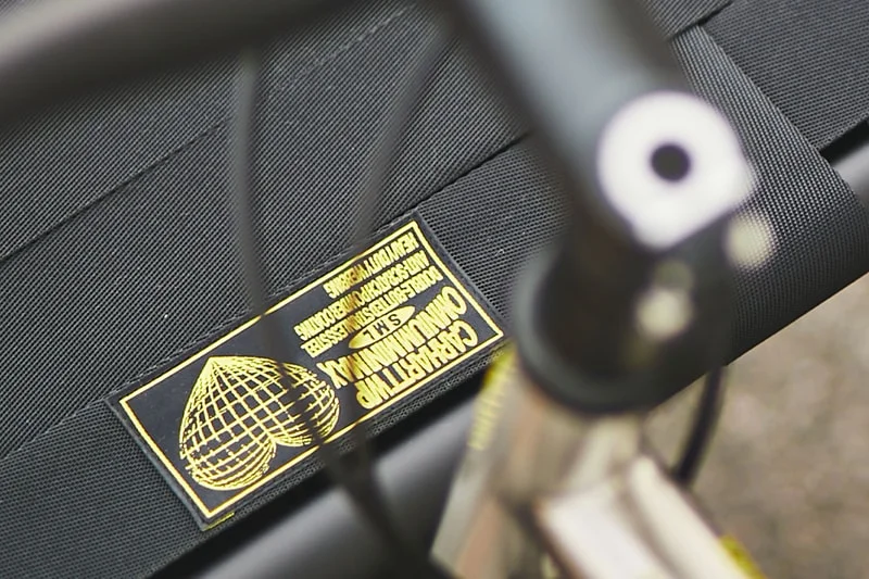 Carhartt WIP и OMNIUM представили ограниченную серию мини-грузовиков из нержавеющей стали