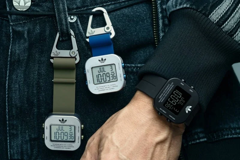 adidas Originals представляет часы ADAPTIK ONE с карабином