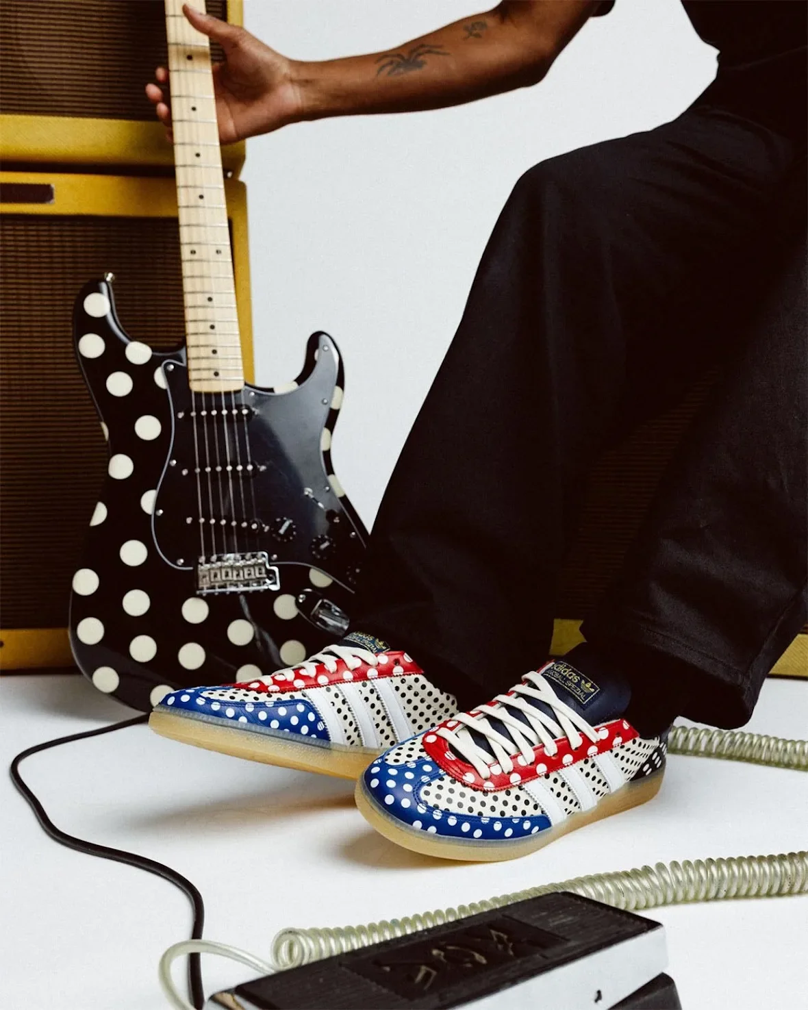 Sneaker Politics и adidas запускают Handball Spezial “Polka Dot” 12 сентября