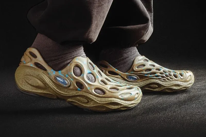 P.A.M. и Merrell объединились для создания коллаборации обуви из двух моделей