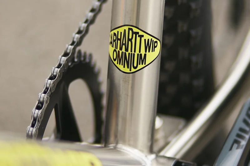 Carhartt WIP и OMNIUM представили ограниченную серию мини-грузовиков из нержавеющей стали