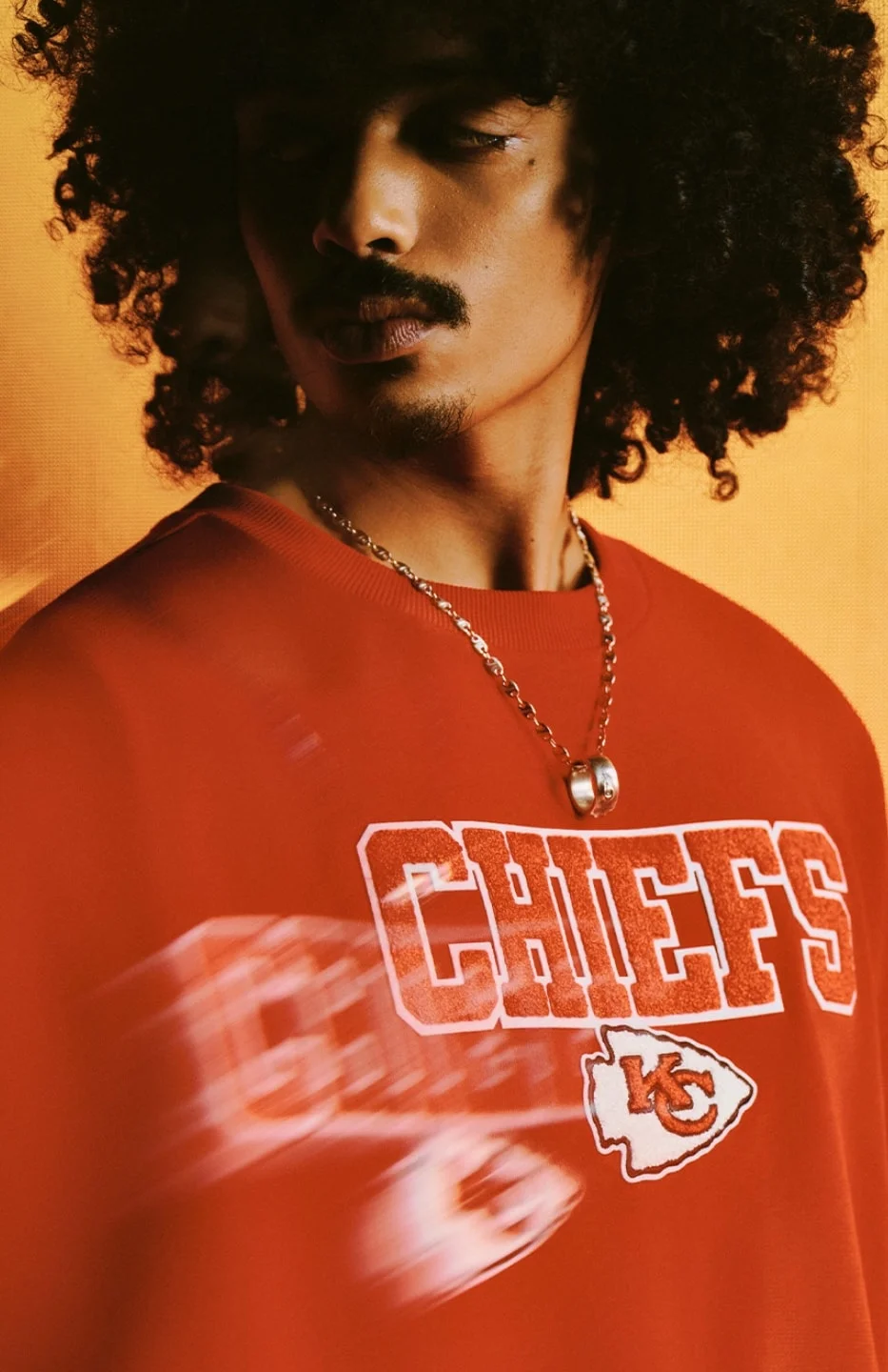 Levelwear и NFL переносят командные цвета со стадиона в повседневность с коллекцией 'Beyond Sunday'