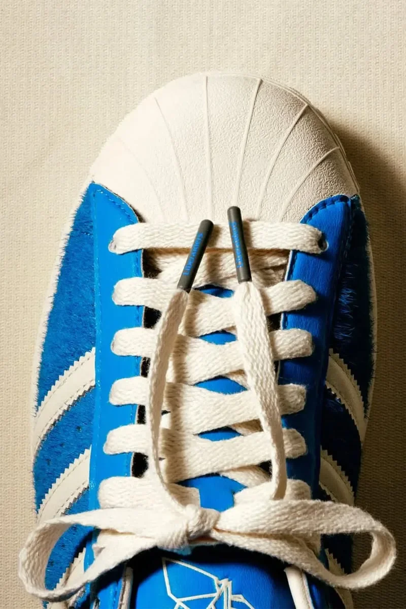 Liberaiders и adidas Superstar “Blue” — релиз 24 октября
