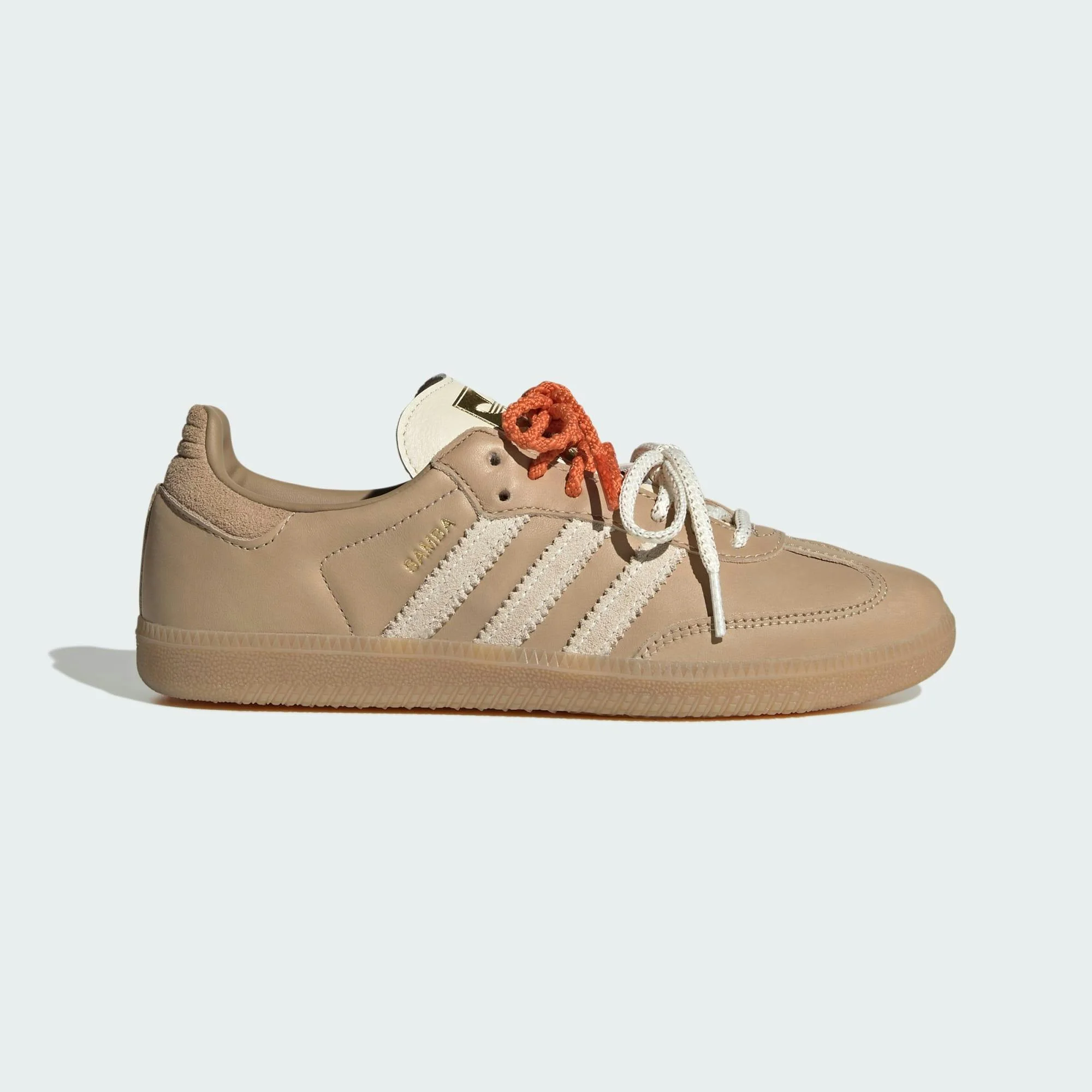 adidas доказывает, что немного Miu Miu и Samba становятся стильными