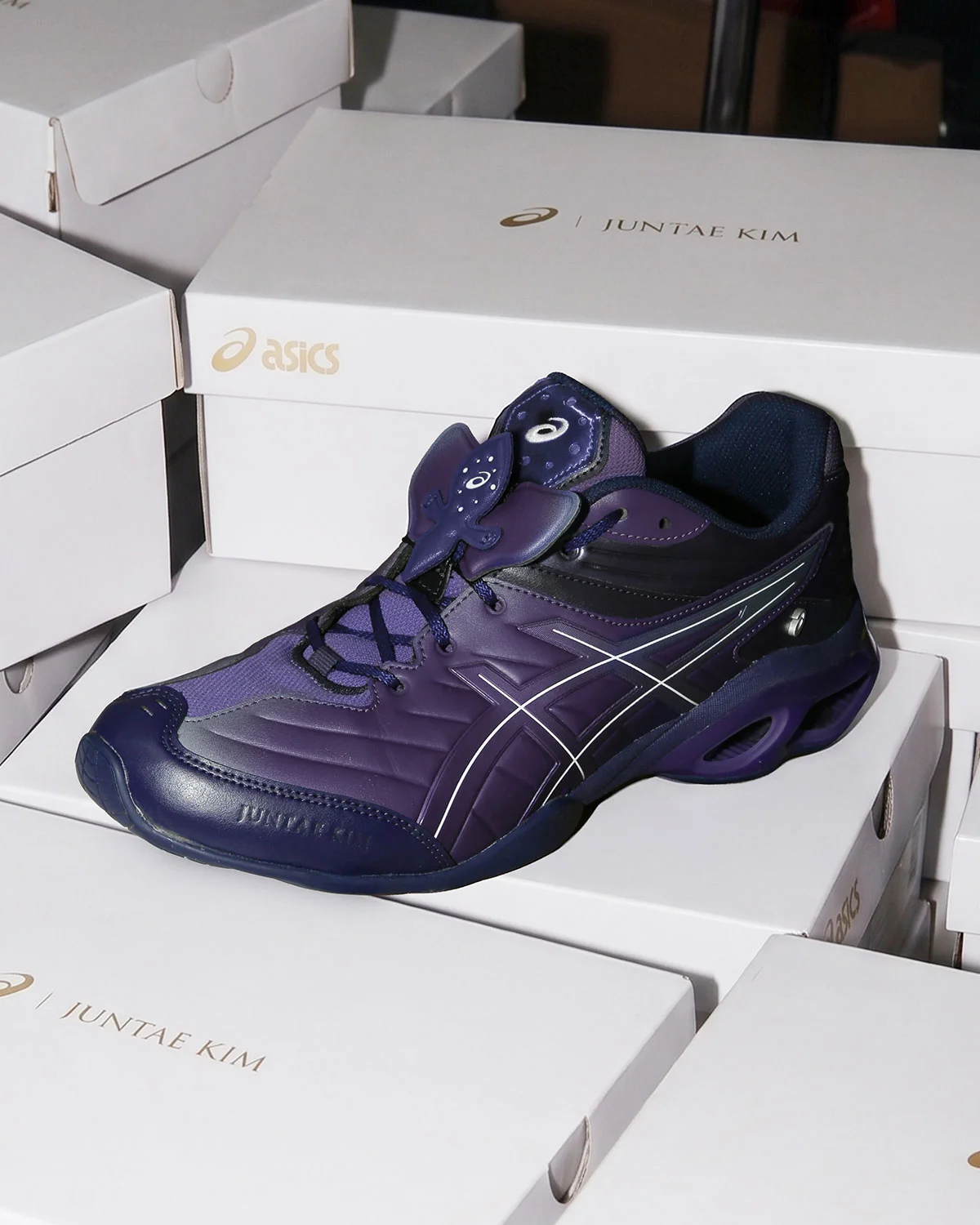 JUNTAE KIM представляет гибрид ASICS GEL-KINETIC FR