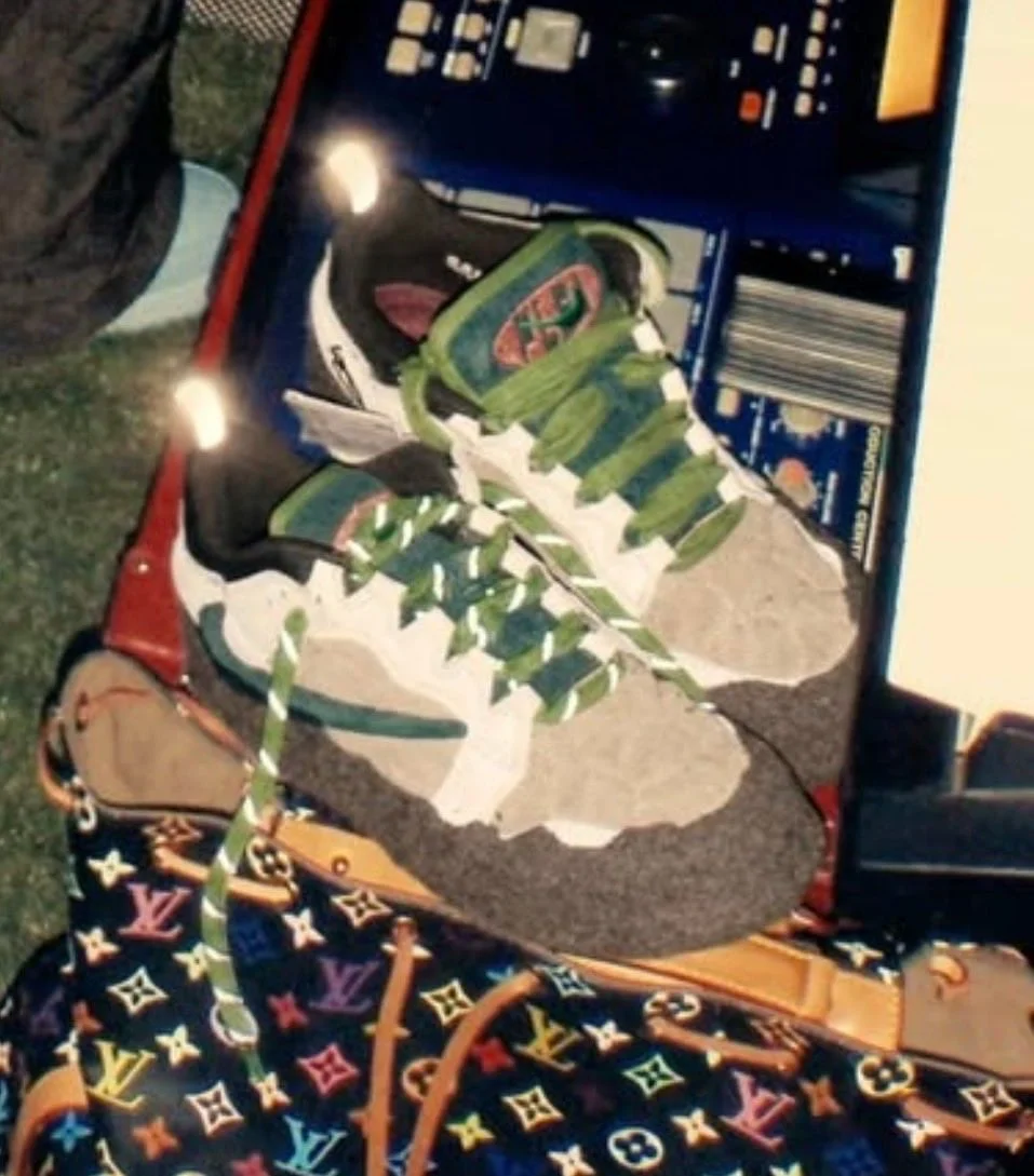 Трэвис Скотт представил кроссовки Cactus Jack x CPFM Nike Flea 1