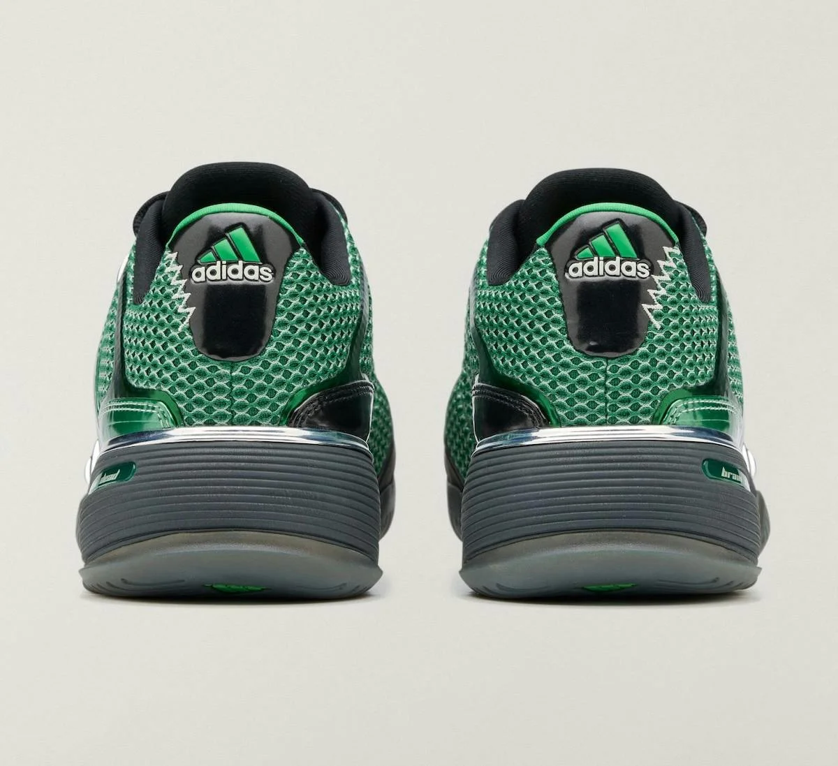 Brain Dead представляет хромированные теннисные кроссовки adidas