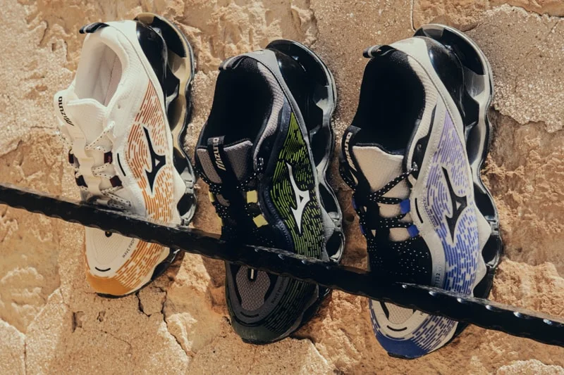 Mizuno запускает кампанию Infinity с коллекцией Wave Prophecy “Burning Dust”