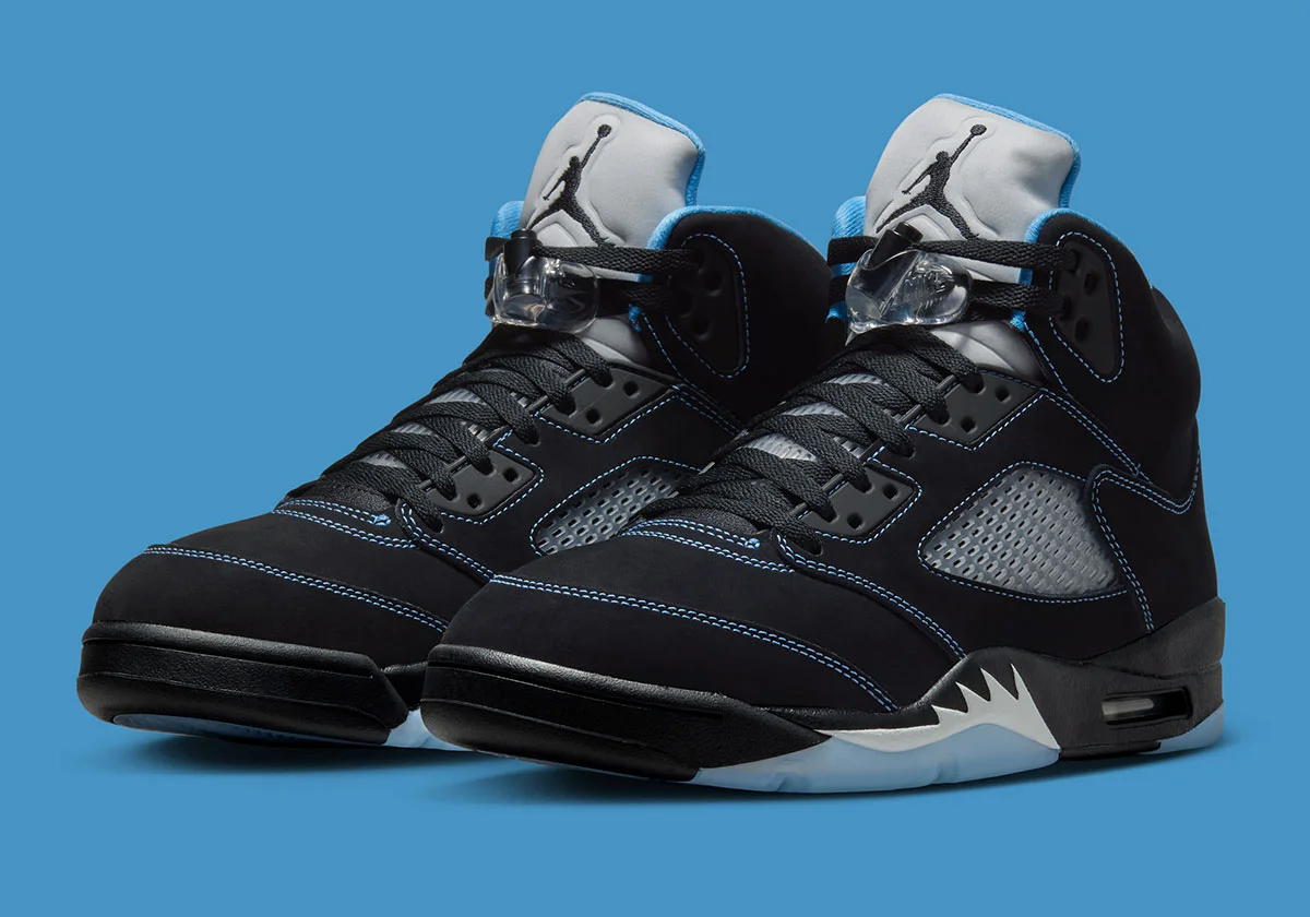 Официальные изображения Air Jordan 5 “University Blue”