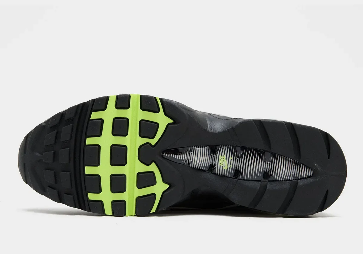 Nike Air Max Joga Bonita R9 возвращает цветовую схему “Неон” для осеннего релиза