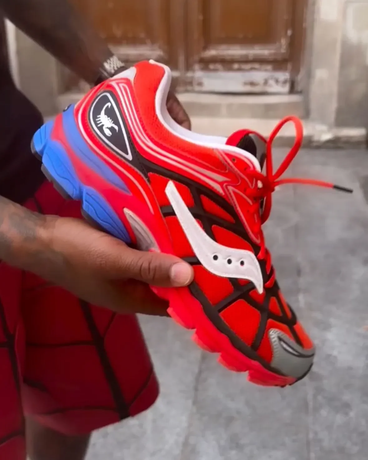 Westside Gunn и Saucony представляют Omni 9 в паках, посвящённых «Человеку-пауку»