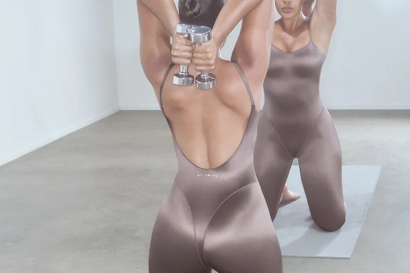 Nike и SKIMS представили новую коллекцию Studio Edit 02 с инновационными тканями и эксклюзивным кобальтовым цветом
