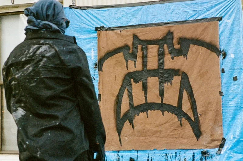 Художники переосмыслили классику Carhartt WIP для выставки OOW® в Нью-Йорке
