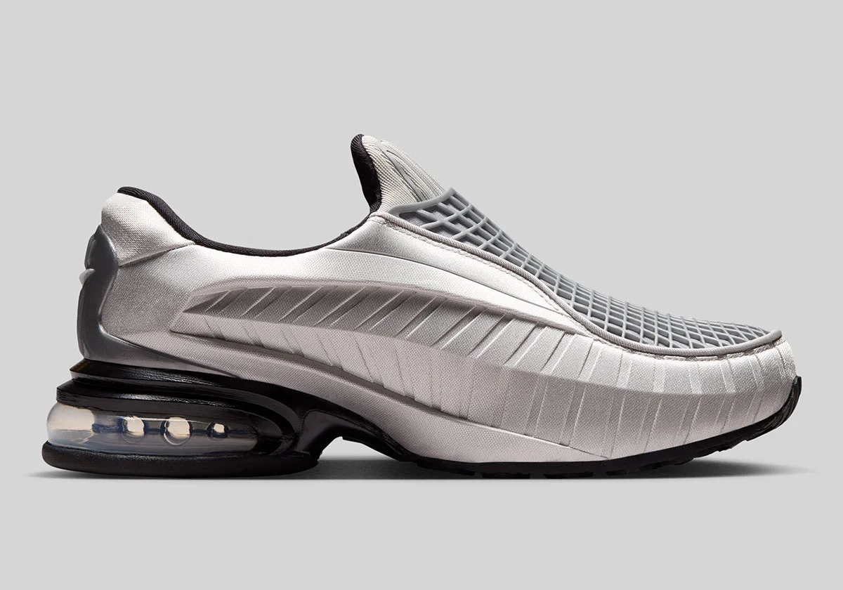 Возвращение Nike Air Max Dolce: металлический блеск на пике популярности