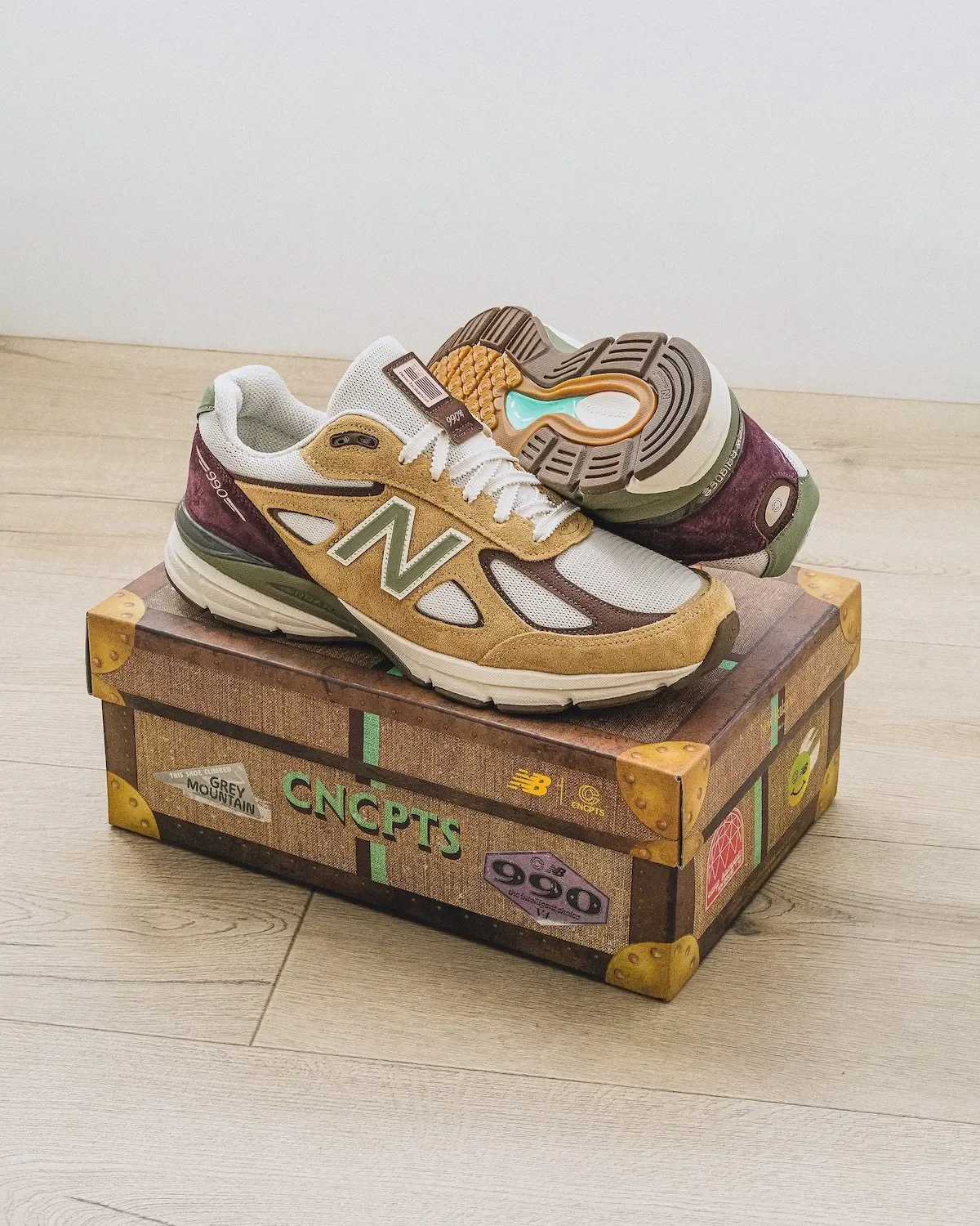 Concepts представляет новую версию New Balance 990v4 “Patina” — скоро в продаже