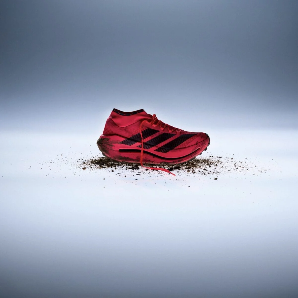 adidas переносит технологии под-2 марафона в трейлы с Agravic Speed Ultra Evo