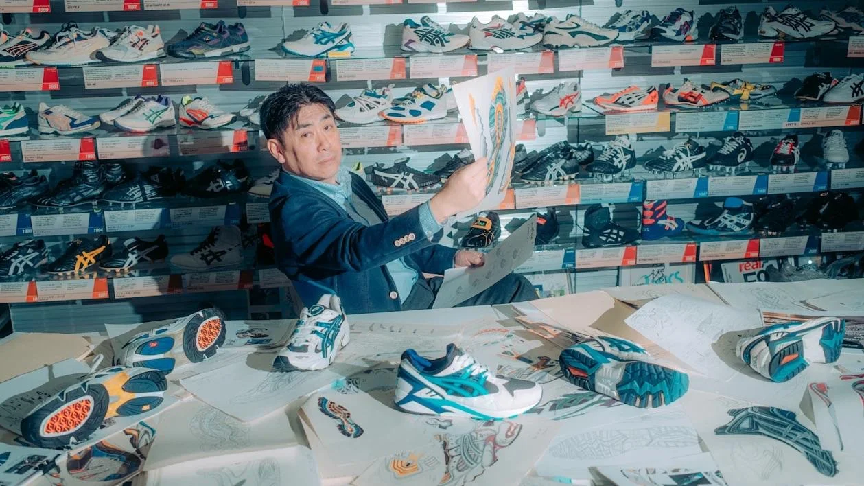 Тошикацу Каяно — единственный дизайнер Asics, чье имя стало частью названия кроссовок