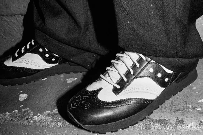 Engineered Garments превращает ретро-раннеры Saucony в элегантные туфли